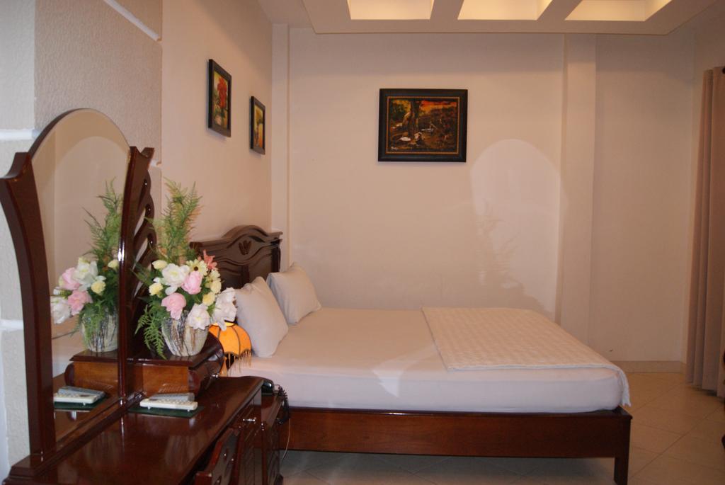 הו צ'י מין סיטי Thien Tue Hotel מראה חיצוני תמונה