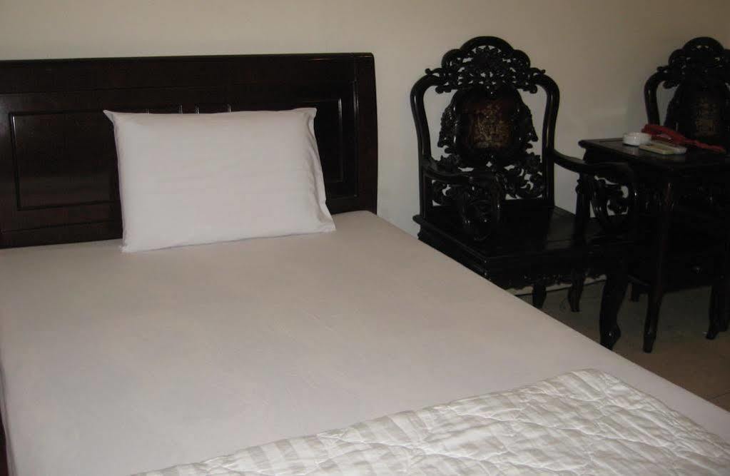 הו צ'י מין סיטי Thien Tue Hotel מראה חיצוני תמונה